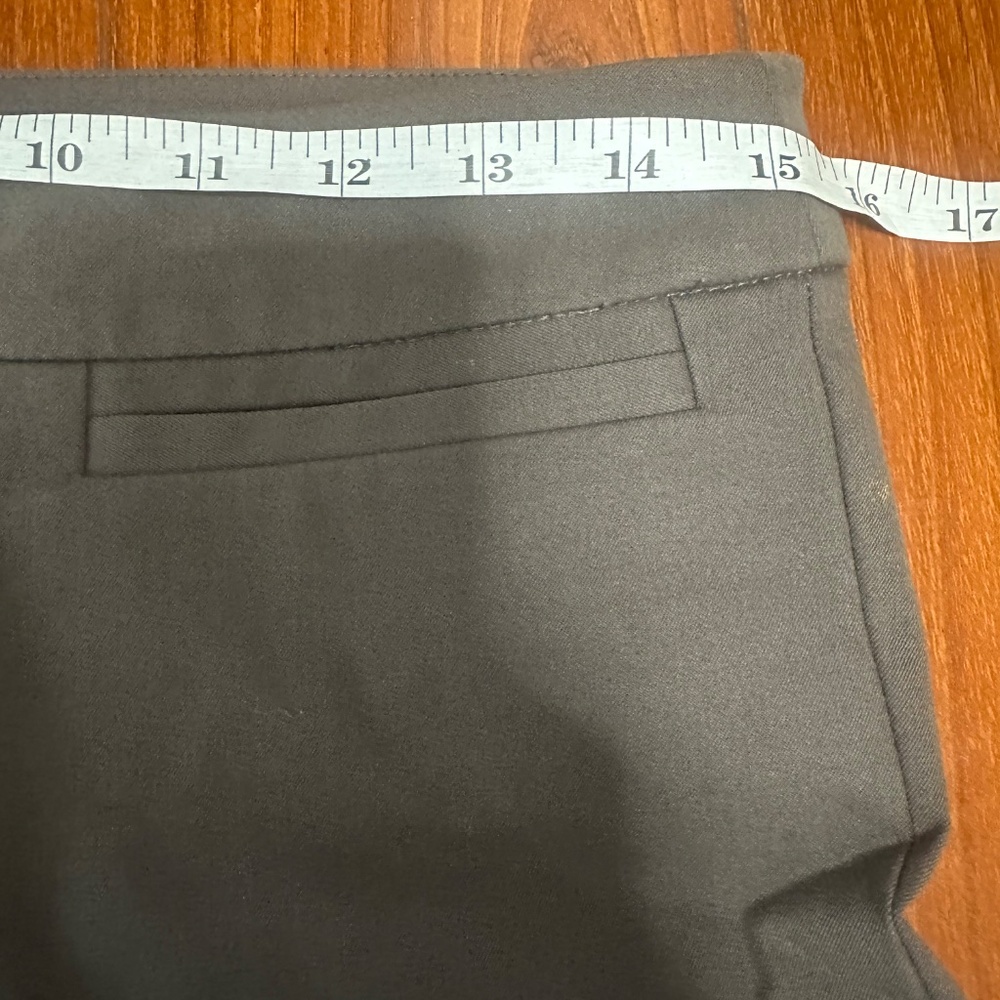 Eileen Fisher Charcoal Women's Bermudas - Picture 6 of 7
